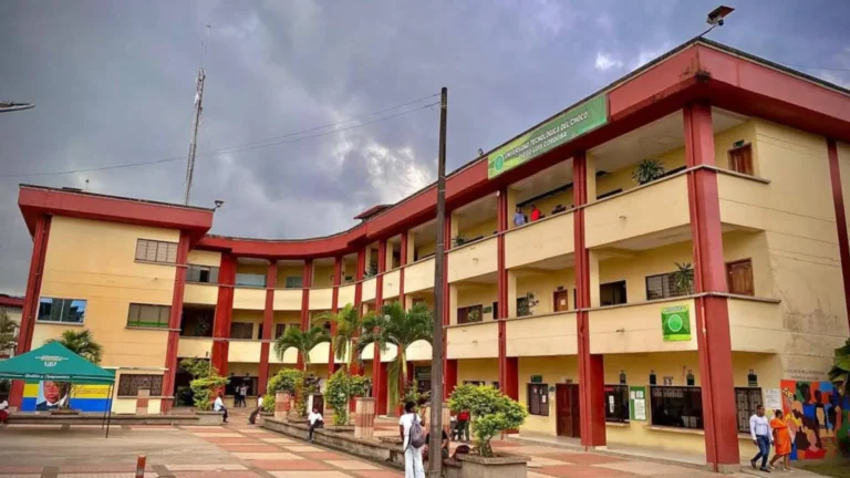 Investigación a exrector de la UTCH por presuntas irregularidades en contratación