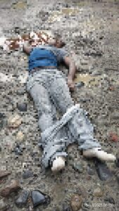 Un nuevo cuerpo sin vida aparece en la vía Istmina-Condoto, y en Santa Rita de Iró se registró el homicidio de otra persona. 1 Un nuevo cuerpo sin vida aparece en la vía Istmina-Condoto, y en Santa Rita de Iró se registró el homicidio de otra persona.