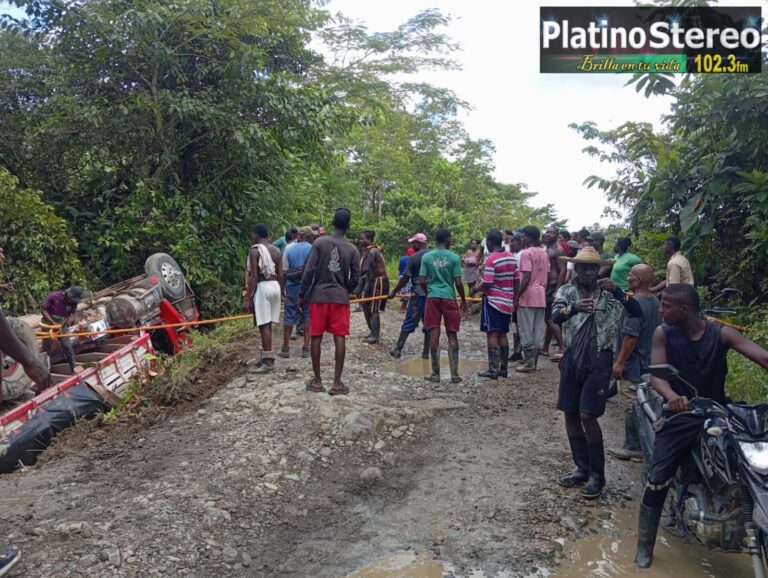Mueren los tres jóvenes ayudantes del vehículo cargado de ladrillos con destino a Santa Rita de Iró