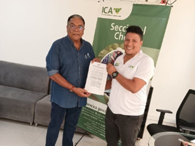 ICA entrega en Tadó el primer registro de productor de fertilizante orgánico en el Chocó.