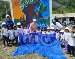 Aguas del Chocó y Fundesarh reinauguraron Bebedero de Agua Potable en el Centro Educativo Indígena de Sabaleta (Carmen de Atrato).